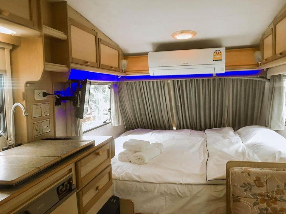 Nice Nite Campervans 프라 나콘 시 아유타야 외부 사진