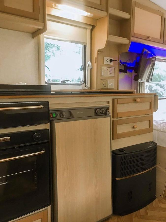 Nice Nite Campervans 프라 나콘 시 아유타야 외부 사진