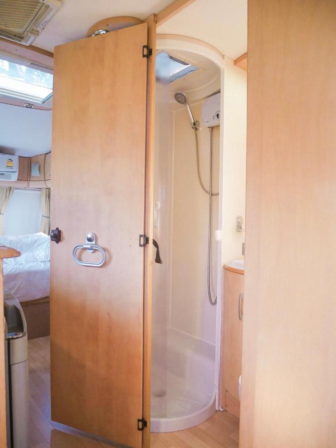 Nice Nite Campervans 프라 나콘 시 아유타야 외부 사진
